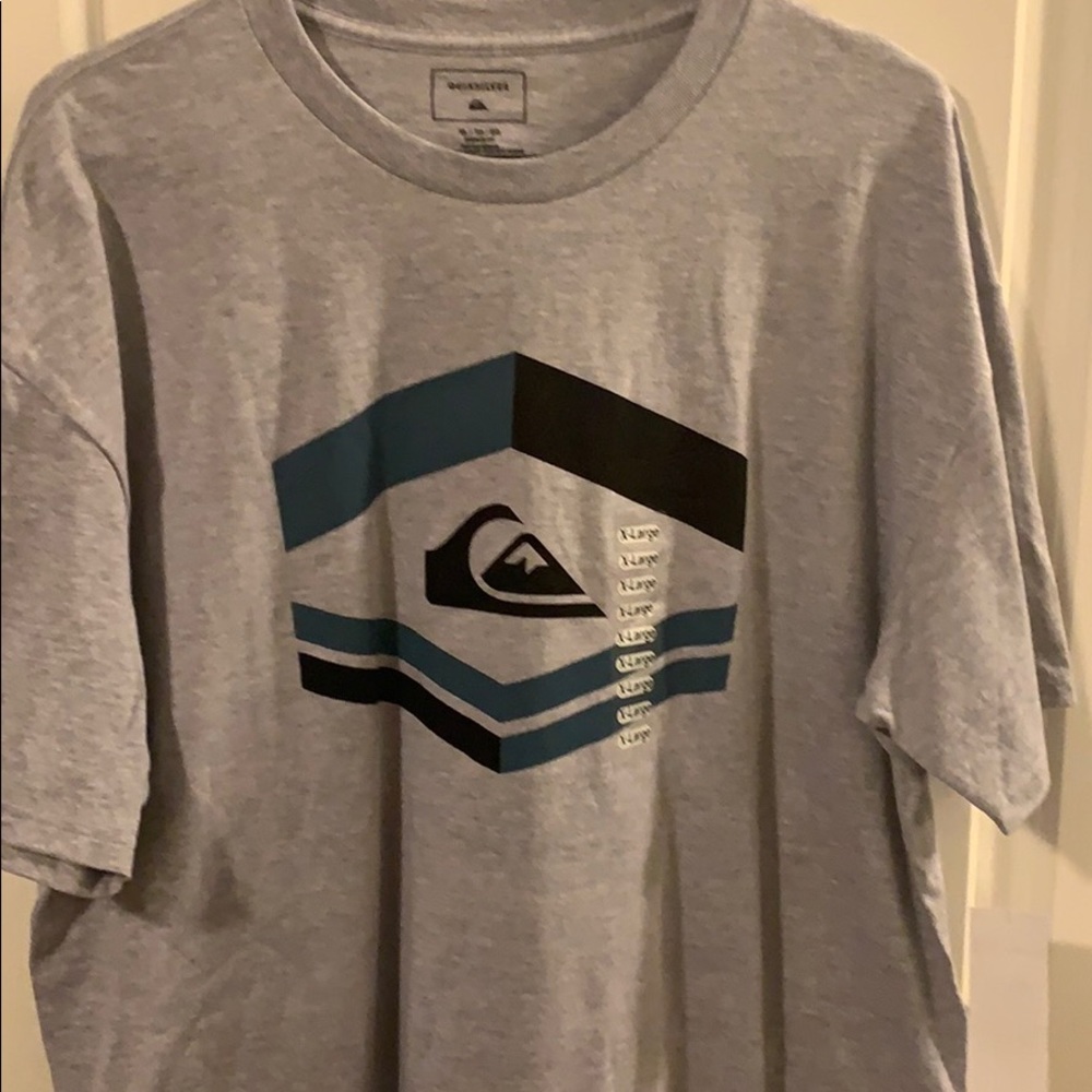Men’s Quicksilver t-shirt